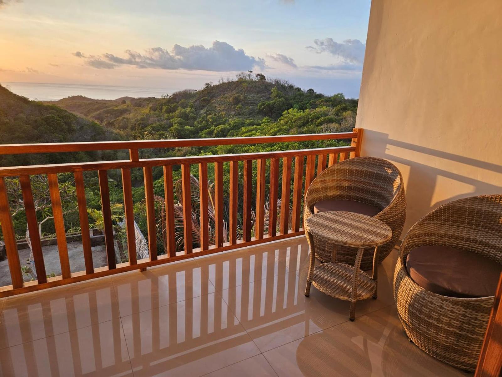 Kelingking Parama Resort Batumadeg Eksteriør billede